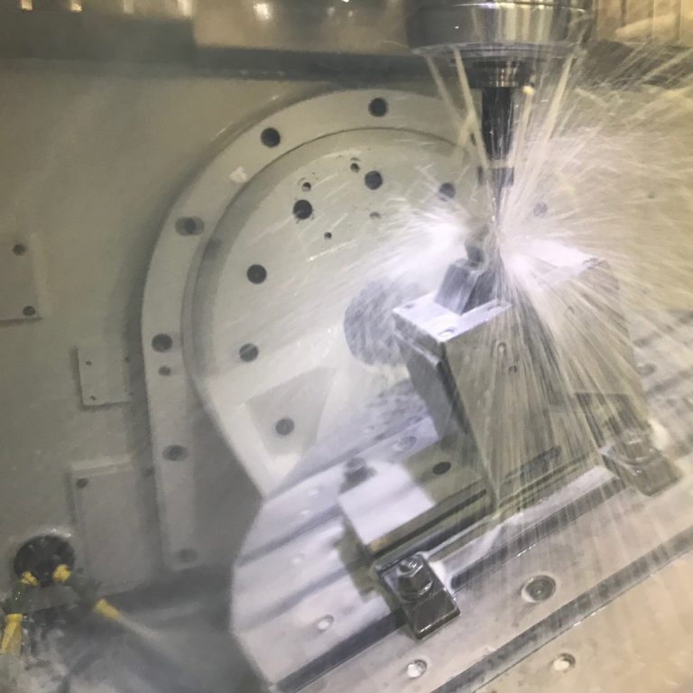 Spinner U5 630 - DK Fertigungstechnik