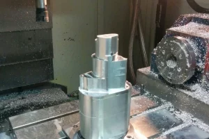 Mechanische Bearbeitung - Monoblock