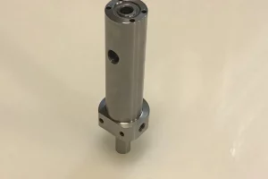 Mechanische Bearbeitung - Ventilkappe