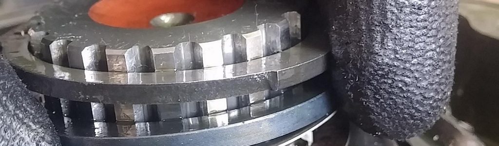 assembly-2053415_1920